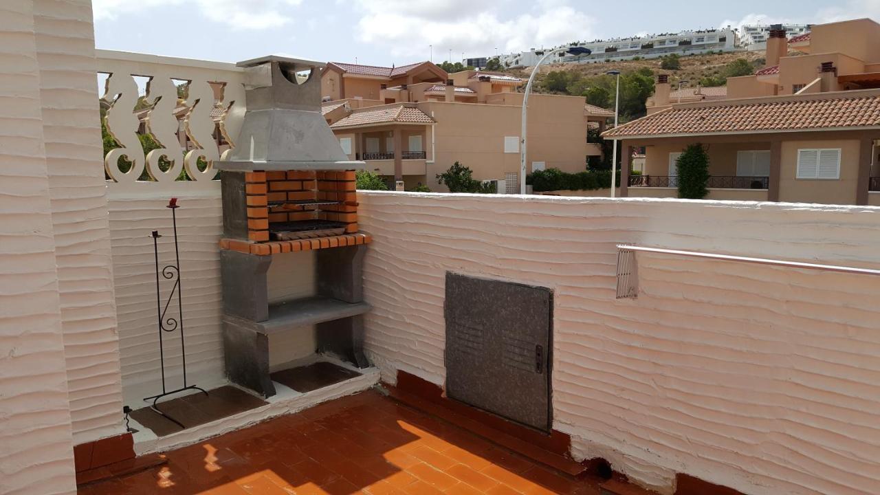 Bonita Casa En Urbanizacion Privada Muy Cerca Del Mar Y De Alicante Gran Alacant Exteriér fotografie